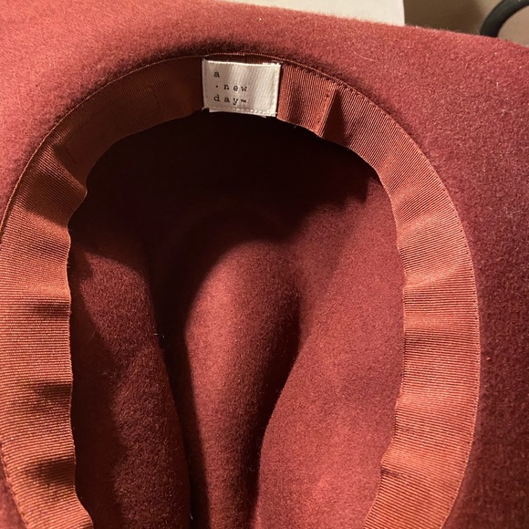 Hat - Picture 2 of 2